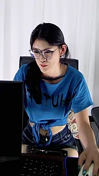ouyanyan webcam