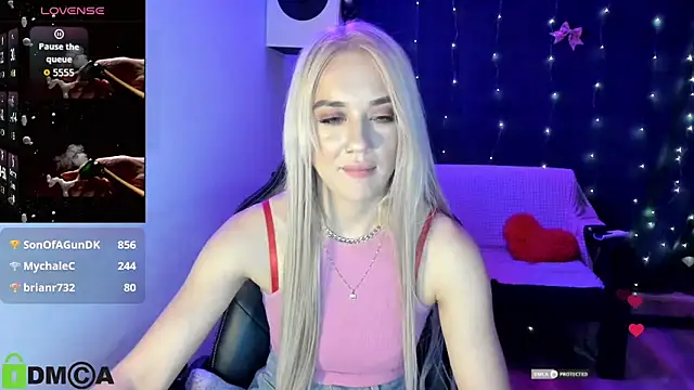 CrystalGirl99 webcam