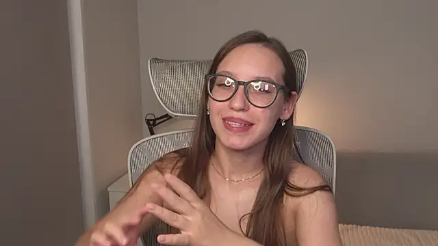 WhyEmmyCry webcam