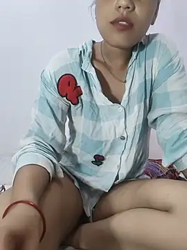 Shalini_gi webcam