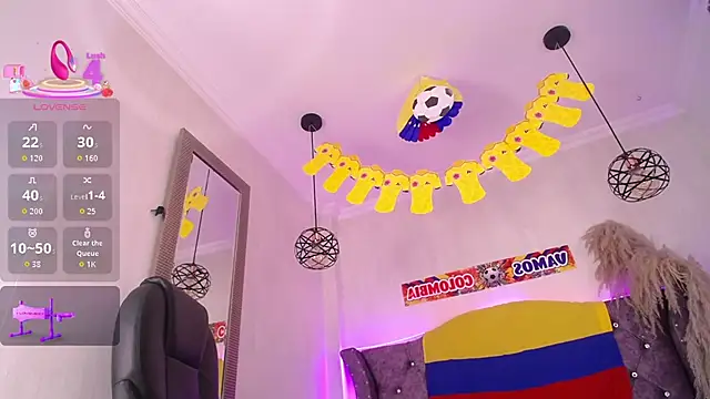 Amara_Davis1 webcam