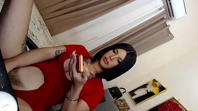 Thelordofcumsmegan live cam on StripChat