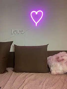 Sabrinedivinee webcam