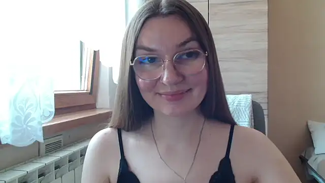 LooveELLYx webcam