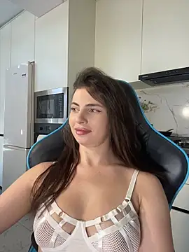 CurlyLara live sex cam