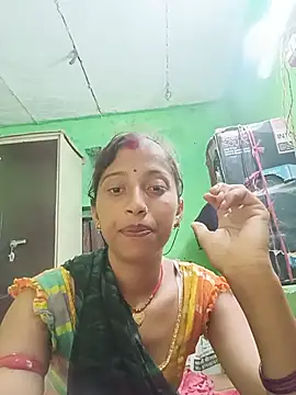 Cut_shivi56 webcam