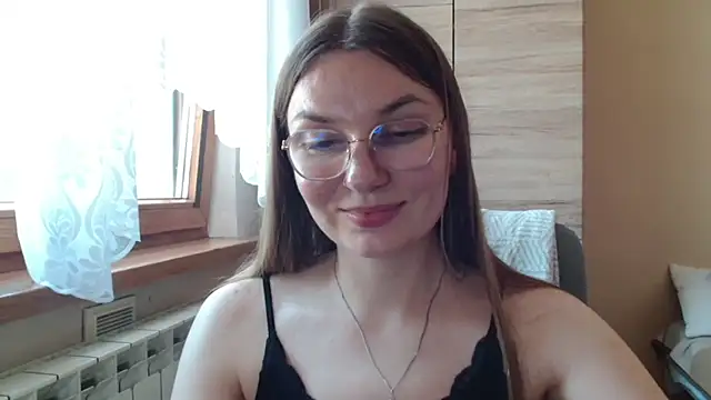 LooveELLYx webcam