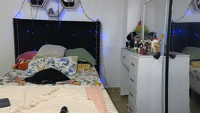 charlotte_077 webcam