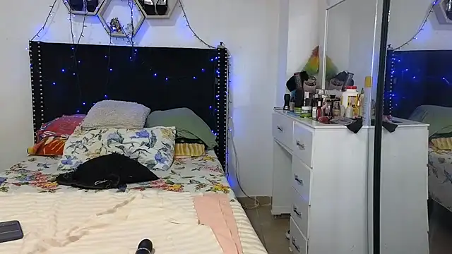 charlotte_077 webcam