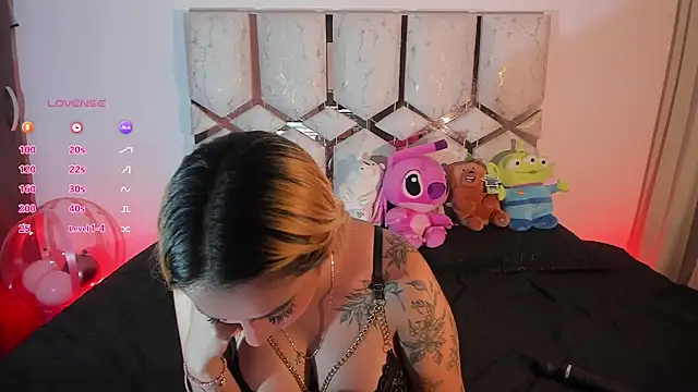 Amanda_klaire webcam