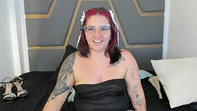 juana_valkiria webcam