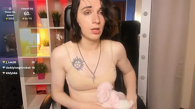 MickeQuinee webcam