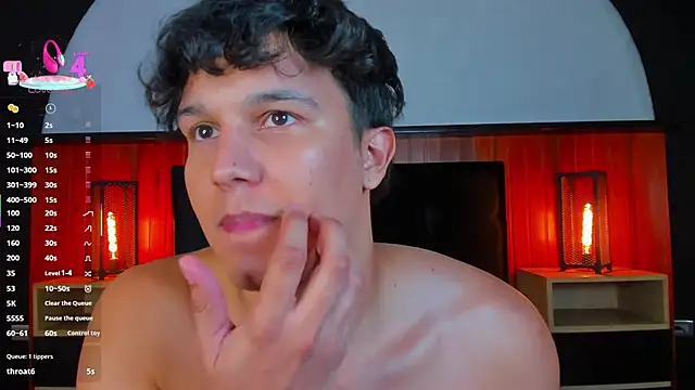 Leo_Savage_ webcam