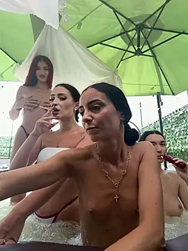 FeetVibe live cam on StripChat