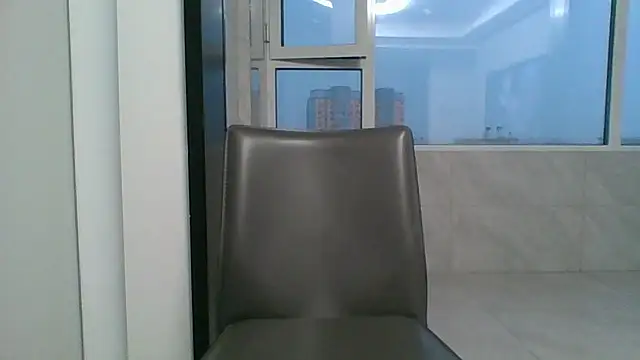 nole_china7 (Ask my age) - talk / fun / cum
