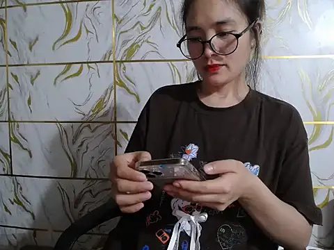 Lyzizi_lovely09 webcam