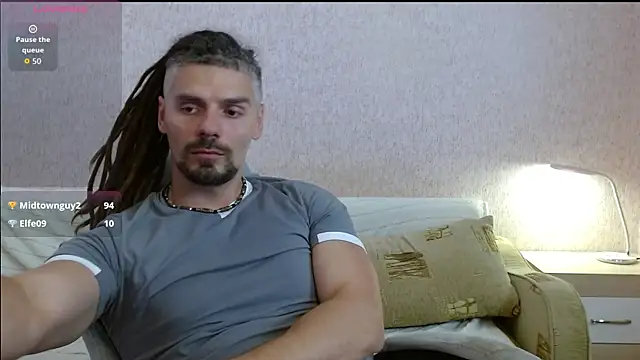 Aestheticguy101 webcam