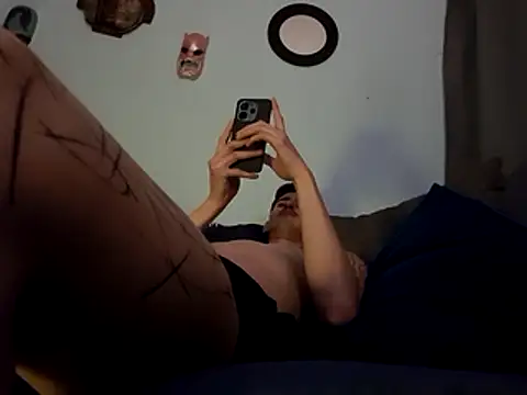 cheekyboyx webcam