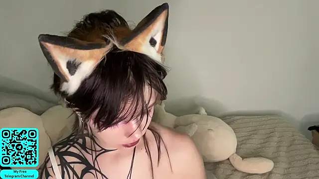 MadalynNosel live cam on StripChat