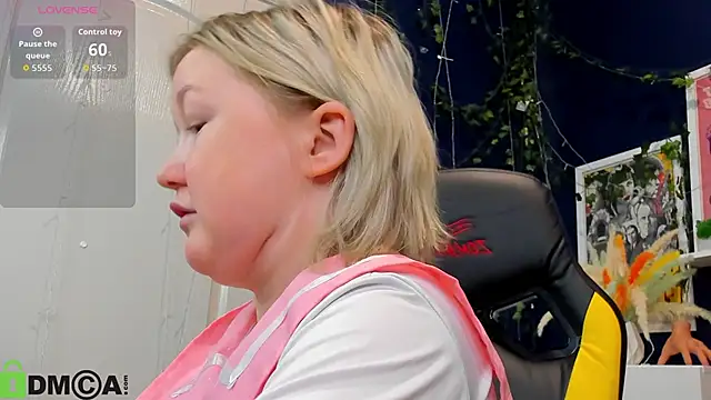 Sara_Robinson webcam