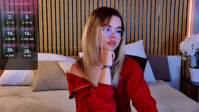 PrincessSlay live cam on StripChat