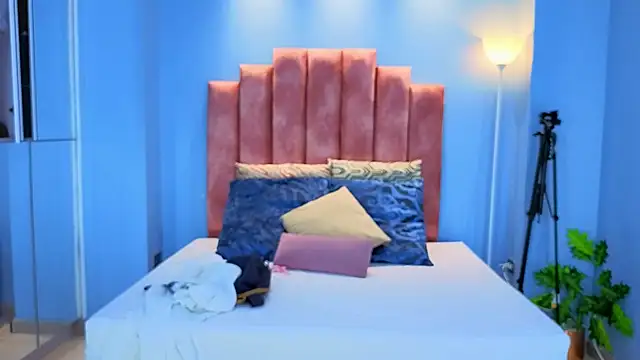 Milaa_Star_ webcam