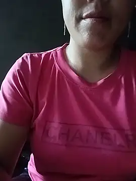 Sara_pusyy webcam