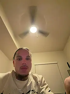 Magentavixen21 webcam