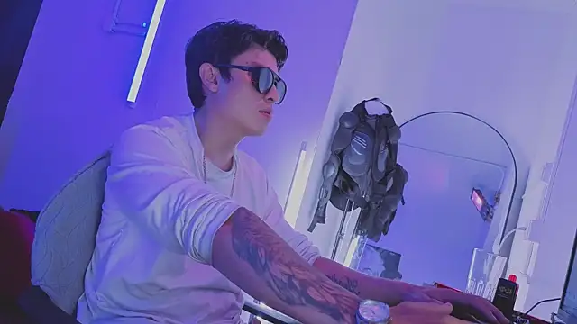 angel_still_ webcam