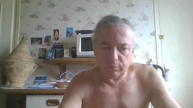 gegevincent5 live cam on StripChat