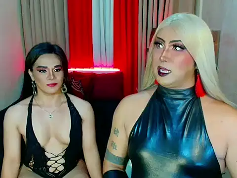 Wildest_Slave_Huntress webcam