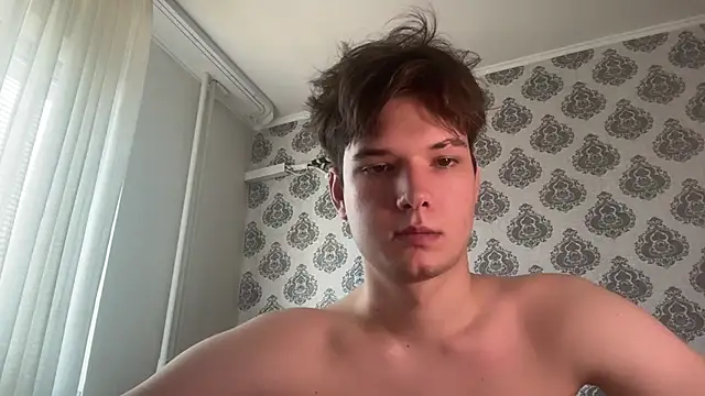 tomasdickpick (M twink) - take off a T-shirt