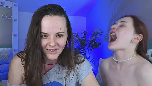 l1ittle_kitty_ - L1ittle_kitty_'s free webcam - UK Sex Cams