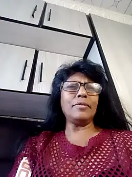 MsAttitude live cam on StripChat