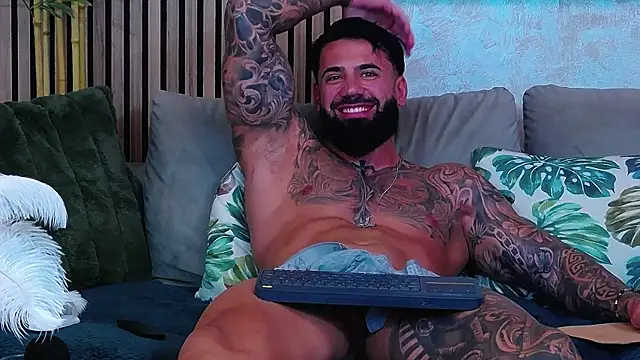 masterkingofmusclee webcam