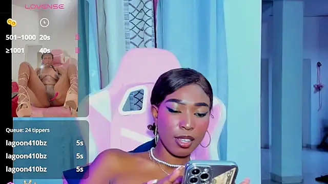myblackdoope webcam