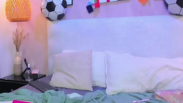Piinksoul149 webcam