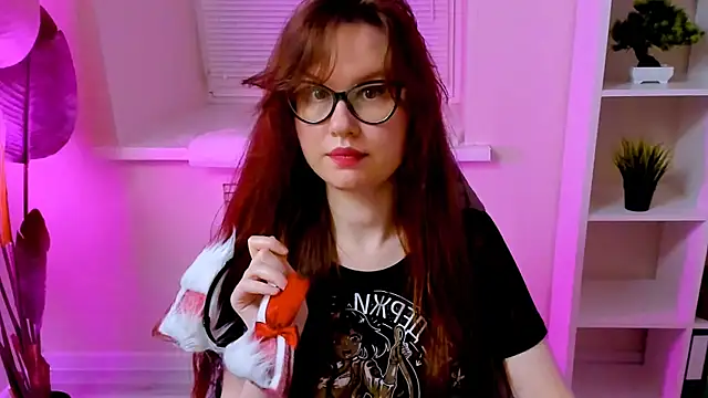 CarolGiggly webcam