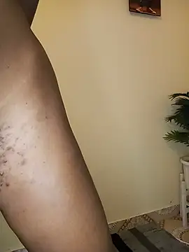 Black_Piee webcam