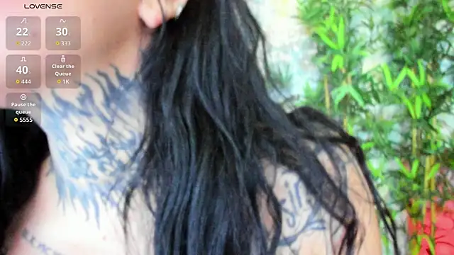 CreamyInkky_ webcam