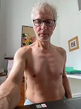 SexyLeon8 webcam
