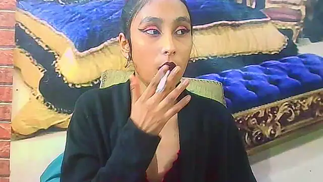 IndianSexyButt webcam