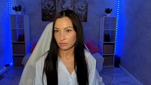 NikoleMills webcam