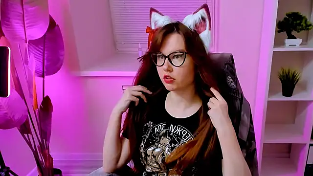 CarolGiggly webcam