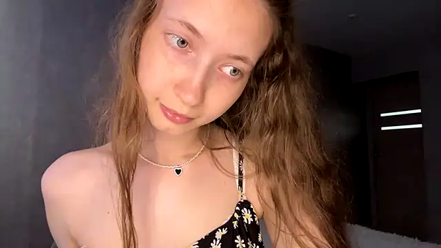 Emily_Mur_ webcam
