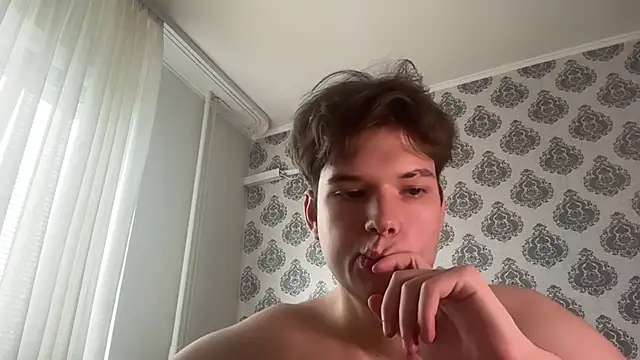 tomasdickpick (M twink) - take off a T-shirt