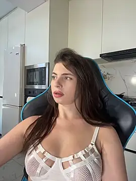 CurlyLara live sex cam