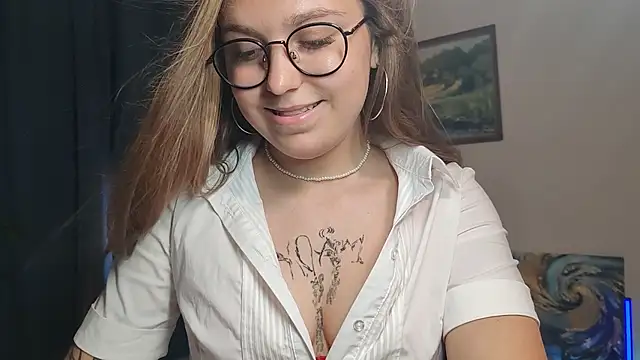 DainaCampagnini webcam