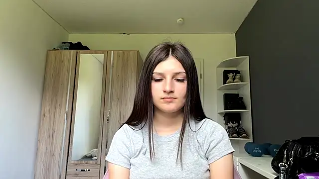 SpanishRooter webcam