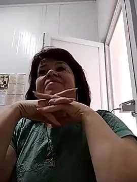 ViktoriaToytor55 live cam on StripChat